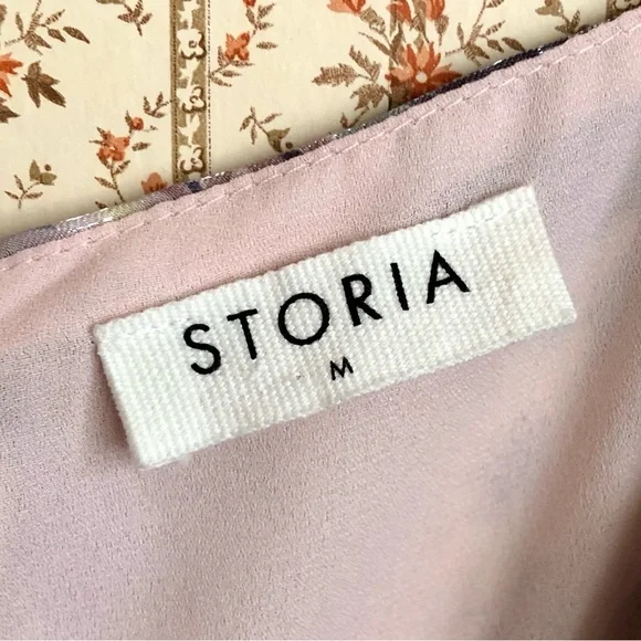 Storia Puff-Sleeve Floral Babydoll Midi Dress | Medium - Picture 9 of 10